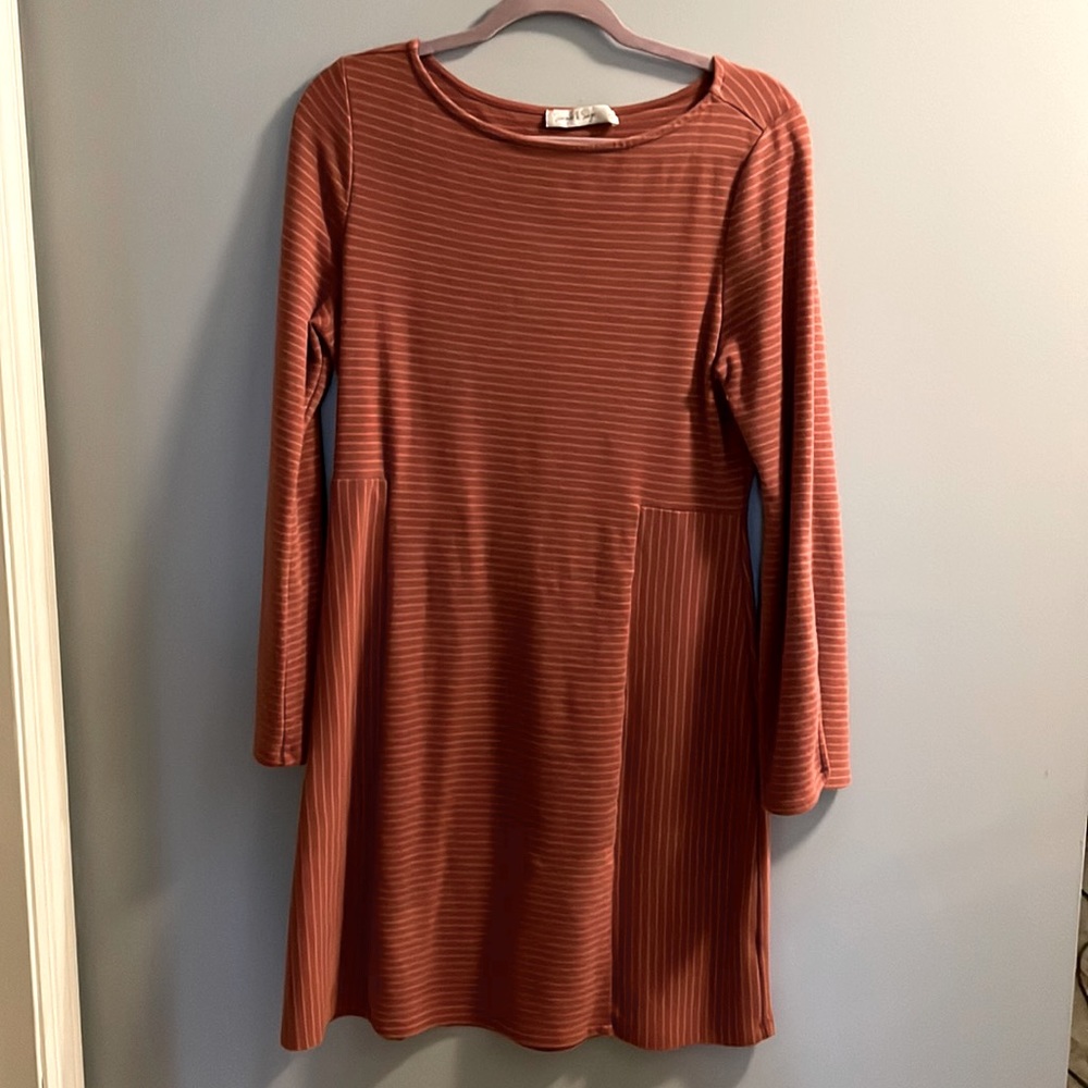 Summer & Sage cotton/spandex Lg dress, burnt orange striped